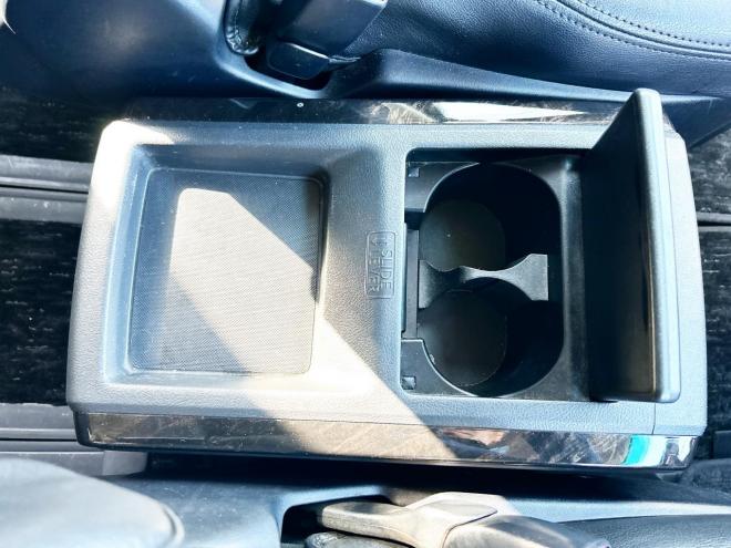 ヴェルファイア2.4Z Gエディション 4WD　ローンが不安な方＜優遇ローン＞　本州仕入　純正ワイドナビ　19AW　TEIN車高調　TRDマフラー 4WD 2400 5Dr