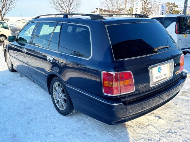 クラウンエステートエステート2.5アスリートFour 4WD 　ローンが不安な方＜優遇ローン＞ ユーザー買取車　社外HDDナビ　HID　ETC　ルーフレール　キーレス 4WD 2500 5Dr