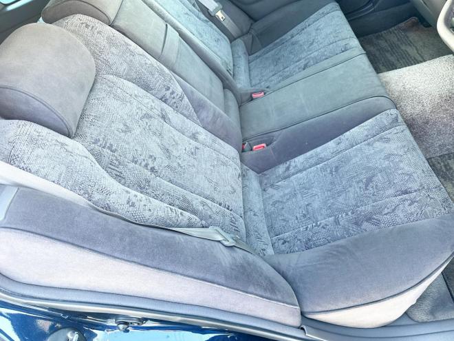 クラウンエステートエステート2.5アスリートFour 4WD 　ローンが不安な方＜優遇ローン＞ ユーザー買取車　社外HDDナビ　HID　ETC　ルーフレール　キーレス 4WD 2500 5Dr