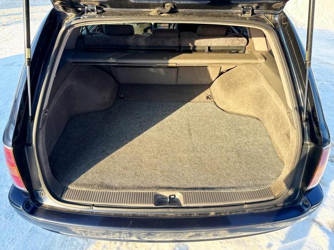 クラウンエステートエステート2.5アスリートFour 4WD 　ローンが不安な方＜優遇ローン＞ ユーザー買取車　社外HDDナビ　HID　ETC　ルーフレール　キーレス 4WD 2500 5Dr