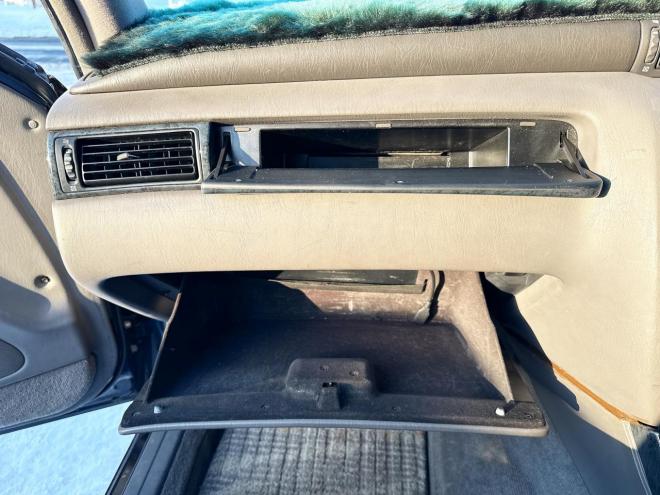 クラウンエステートエステート2.5アスリートFour 4WD 　ローンが不安な方＜優遇ローン＞ ユーザー買取車　社外HDDナビ　HID　ETC　ルーフレール　キーレス 4WD 2500 5Dr