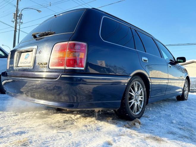 クラウンエステートエステート2.5アスリートFour 4WD 　ローンが不安な方＜優遇ローン＞ ユーザー買取車　社外HDDナビ　HID　ETC　ルーフレール　キーレス 4WD 2500 5Dr