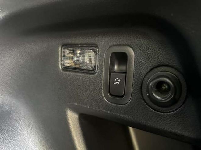 フォレスター2.0 tS 4WD　300台限定車/ターボ/社外ナビ/Bカメラ/電動リアゲート 2000