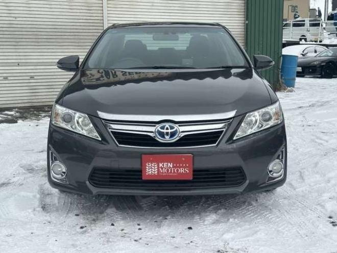 カムリハイブリッド2.5 Gパッケージ　純正アルミ　純正ナビ　ETC　ワンセグ　バックカメラ　パワステ　パワーウィンドウ　キーレスエントリー　電動シート　クルーズコントロール　横滑り防止装置　盗難防止装置 正規輸入車 2WD 2500