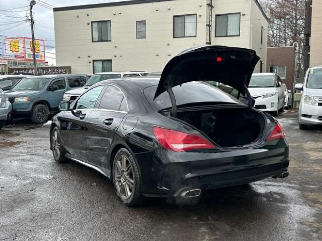 ベンツCLAクラス CLA250 4マチック 4WD　ナビ　TV　バックカメラ　アルミホイール　ディスチャージドランプ　電動シート　パワステ　パワーウィンドウ　キーレス　ETC　シートヒーター　横滑り防止装置　アイドリングストップ　クルーズコントロール 正規輸入車 2000
