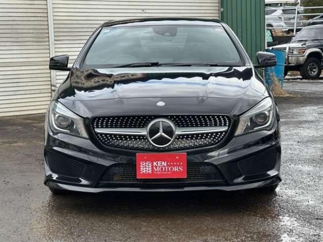 ベンツCLAクラス CLA250 4マチック 4WD　ナビ　TV　バックカメラ　アルミホイール　ディスチャージドランプ　電動シート　パワステ　パワーウィンドウ　キーレス　ETC　シートヒーター　横滑り防止装置　アイドリングストップ　クルーズコントロール 正規輸入車 2000