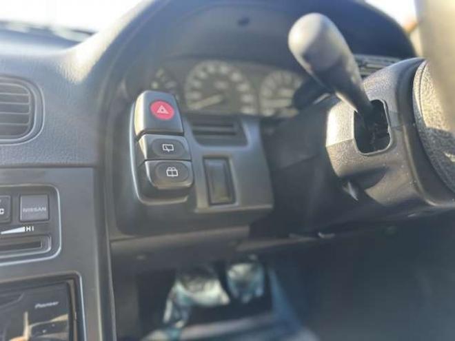 180SX2.0 タイプII　ワンオーナー　社外ハンドル　社外ターボタイマー　社外オーディオ　ミラーヒーター　パワステ　パワーウィンドウ　社外アルミホイール 2WD 2000