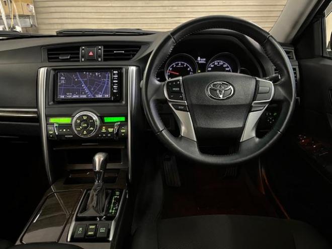 マークX２５０Ｇ　Ｆｏｕｒ　ワンオーナー　寒冷地仕様　禁煙車　社外１８インチＡＷ　社外１６ＡＷ＋スタッドレスタイヤ付　純正ＳＤナビ　地デジ　Ｂｌｕｅｔｏｏｔｈオーディオ　バックカメラ　ドライブレコーダー　ビルトインＥＴＣ 4WD 24500 4Dr