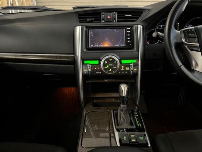 マークX２５０Ｇ　Ｆｏｕｒ　ワンオーナー　寒冷地仕様　禁煙車　社外１８インチＡＷ　社外１６ＡＷ＋スタッドレスタイヤ付　純正ＳＤナビ　地デジ　Ｂｌｕｅｔｏｏｔｈオーディオ　バックカメラ　ドライブレコーダー　ビルトインＥＴＣ 4WD 24500 4Dr