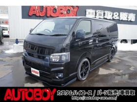 レジアスエース　2.8 スーパーGL ダークプライム ロングボディ ディーゼルターボ 4WD　415COBRAオフィシャルコンプリート　ファントムヘッドライトシステム&新作HP-6　18インチホイール&フェイスリフトキット&フルエアロ&フローティングリップ&ローフォルムフェンダー　玄武2インチダウンブロック 2800