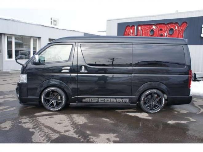 ハイエース2.7 GL ロング ファインテックツアラー 4WD　415COBRA　ファントムヘッドライトシステム&フェイスリフトキット&F/S/R/ルーフスポ/ボンネット/プレステージテールランプ&バッドラッカーHP-6プレミアムフォージッド18インチAW　TOYO　H30　225/50R18 2700