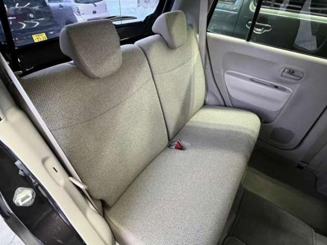 ラパンL 4WD　プッシュスタート　スマートキー　ナビ　バックカメラ　衝突軽減　横滑り防止　アイドリングストップ　前席シートヒーター　ETC 660