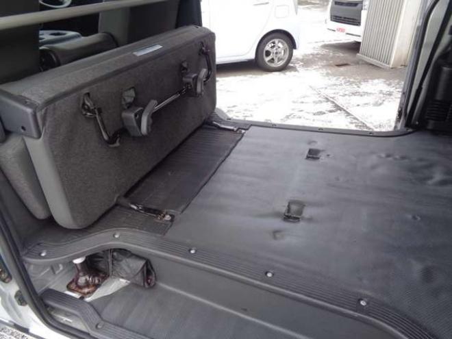 ハイエースバン2.8 DX ロング ディーゼルターボ 4WD　寒冷地仕様　　丸目クラシックヘッドライトキット　415COBRA　SAFARIフロントリップスポイラー　16インチアルミ&トーヨーH30　リアヒーター　リアエアコン 2800