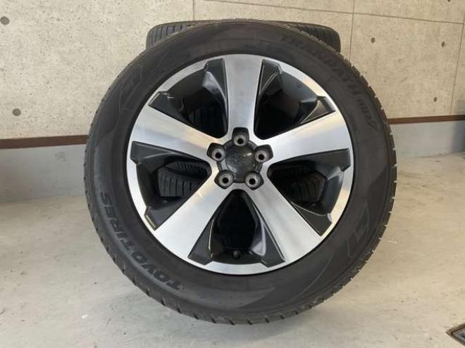 インプレッサXVハイブリッド 2.0i-L アイサイト 4WD　夏冬タイヤ付　　社外ナビTV　バックカメラ　クルコン　ETC　パワーシート　シートヒーター　ドラレコ　プッシュスタート　スターター機能付純正スマートキー　パドルシフト　Bluetooth　ワンオーナー 2000