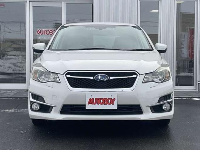 インプレッサスポーツ 2.0 i アイサイト 4WD　プッシュスタート　スマートキー　KENWOOD製ナビTV　Bluetooth バックカメラ　レーダークルーズコントロール　ETC　HIDヘッドライト　リアスポイラー　エアロ(サイド・リア) 2000