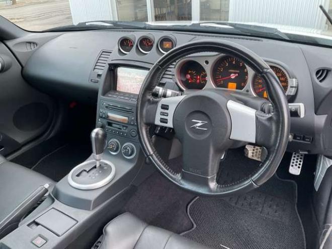 フェアレディZ3.5 バージョン ST　純正ブレンボキャリパー　社外フロントリップ　リアウィング　GarageDogHouse製マフラー　車高調　BOSEサウンド　レザーシート　パワーシート　シートヒーター　ETC 2WD 3500