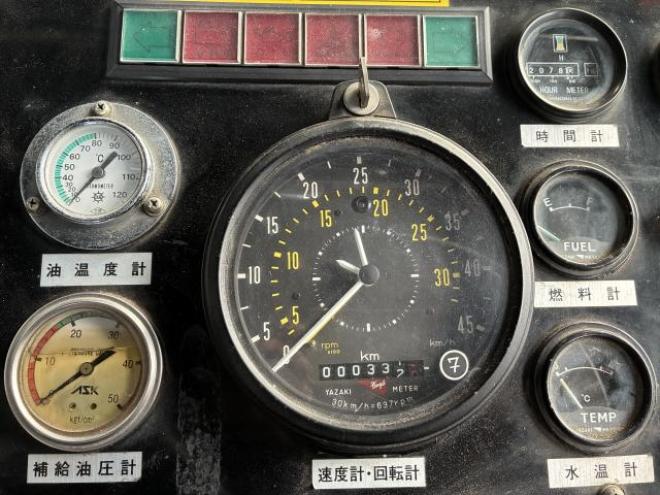 除雪機 4.990cc  2Dr   小型除雪車