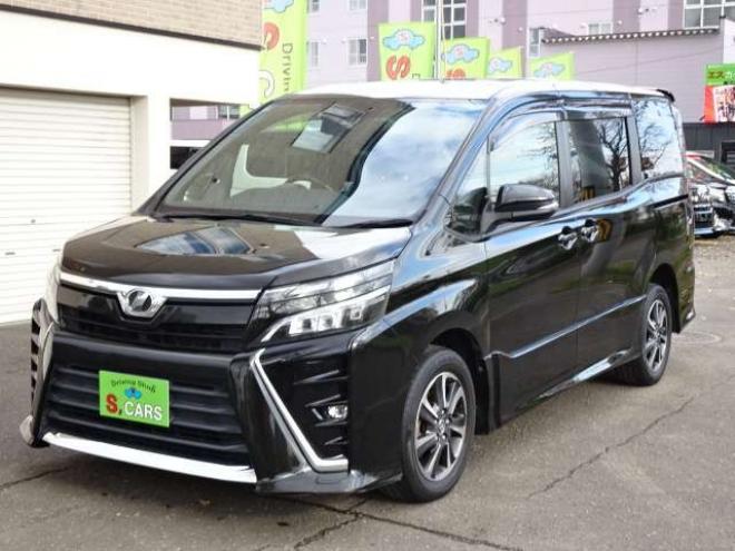ヴォクシー2.0 ZS 4WD　後期　本州車　保証1年/走行距離無制限　4WD　8人乗　両側パワースライドドア　地デジ　バックカメラ　LEDヘッドライト　16AW　ビルトインETC 2000