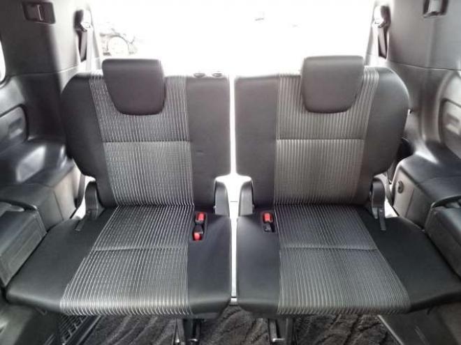 ヴォクシー2.0 ZS 4WD　後期　本州車　保証1年/走行距離無制限　4WD　8人乗　両側パワースライドドア　地デジ　バックカメラ　LEDヘッドライト　16AW　ビルトインETC 2000