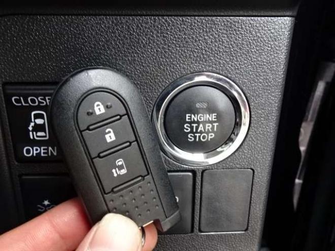 タントカスタム X トップエディション SAII 4WD　本州車　保証1年/走行距離無制限　4WD　パワースライドドア　純正8型ナビ　地デジ　Bluetooth接続　バックカメラ　スマートアシスト　衝突軽減　レーンキープアシスト　LEDヘッドライト　ETC　ハーフレザーシート 660