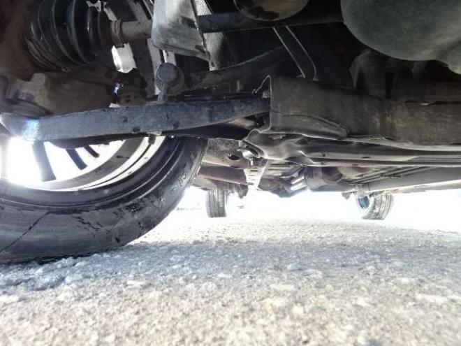 eKカスタムT セーフティパッケージ 4WD　保証1年/走行距離無制限　4WD　衝突軽減ブレーキシステム　純正ナビ　地デジ　バックカメラ　社外エンジンスターター　シートヒーター　社外15インチアルミ　純正HID　ウインカーミラー　横滑り防止　寒冷地仕様 660