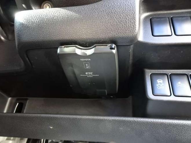 eKカスタムT セーフティパッケージ 4WD　保証1年/走行距離無制限　4WD　衝突軽減ブレーキシステム　純正ナビ　地デジ　バックカメラ　社外エンジンスターター　シートヒーター　社外15インチアルミ　純正HID　ウインカーミラー　横滑り防止　寒冷地仕様 660