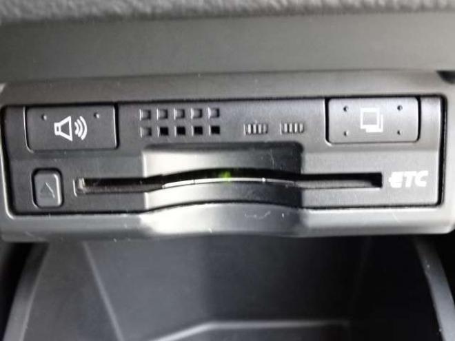 ヴェルファイア2.4 Z 4WD　本州車　保証1年/走行距離無制限　後期型　4WD　社外20インチアルミ　ローダウン  両側パワースライドドア　純正ナビ　地デジ　バックカメラ　フリップダウンモニター　スマートキー　コーナーセンサー　7人乗り 2400