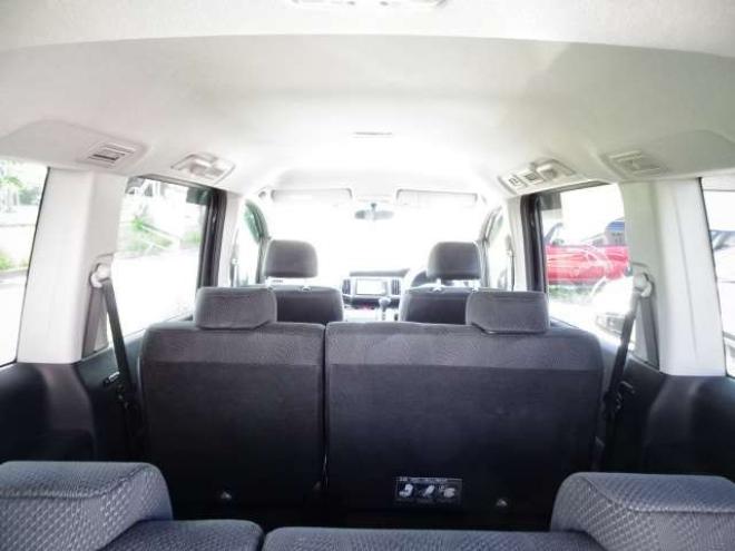 ステップワゴン2.0 スパーダ Z HDDナビ エディション 4WD　本州車　保証1年/走行距離無制限　4WD　両側パワースライドドア　純正HDDインターナビ　地デジ　バックカメラ　16インチアルミ　ETC　リヤエアコン　リヤヒーター　ステアリングスイッチ　純正HID　スマートキー 2000