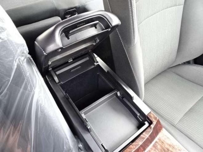 マークX2.5 250G Four 4WD　本州車　保証1年　4WD　ワンオーナー　エスカーズカスタム　フロントリップ　リヤディフューザー　プレシャス/HM-1　19インチアルミ　純正ナビ　ワンセグTV　ドライブレコーダーLDA　ETC　クルーズコントロール 2500