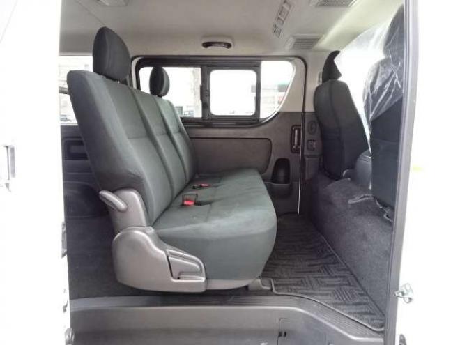 ハイエースバン2.8 スーパーGL ロング ディーゼルターボ 4WD　本州車　4WD　プッシュスタート　スマートキー　オートマチックハイビーム　ETC　MID　GRCIA　WHEEL　バックカメラ　リヤヒーター　リヤエアコン　AC100V 2800