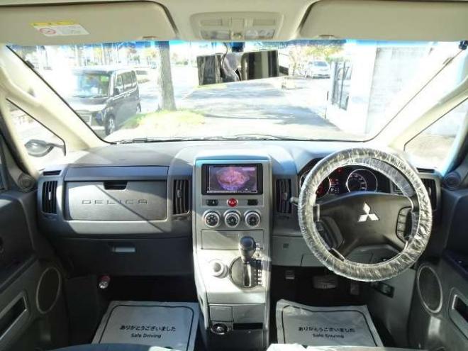 デリカD：5 2.4 G パワーパッケージ 4WD　本州車　ワンオーナー　オープンカントリーマッドタイヤ　両側パワースライドドア　ALPINE製ナビ　地デジ　10.2インチALPINE製フリップダウンモニター　バックカメラ　純正HID　スマートキー　ASC　ETC　クルコン 2400