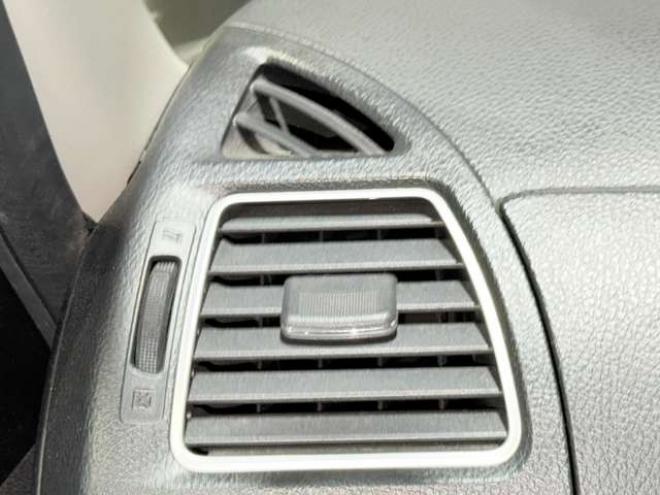 セレナ2.0 ハイウェイスター Vセレクション+Safety 4WD　防錆塗装4WDTVナビBカメエンスタ夏冬タイヤ 2000