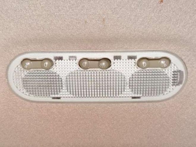 セレナ2.0 ハイウェイスター Vセレクション+Safety 4WD　防錆塗装4WDTVナビBカメエンスタ夏冬タイヤ 2000