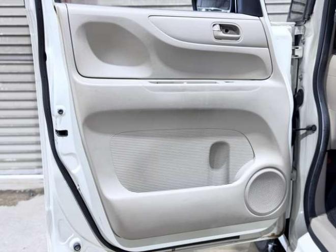 N-BOXG Lパッケージ 4WD　防錆塗装4WDドラレコTVナビ 660