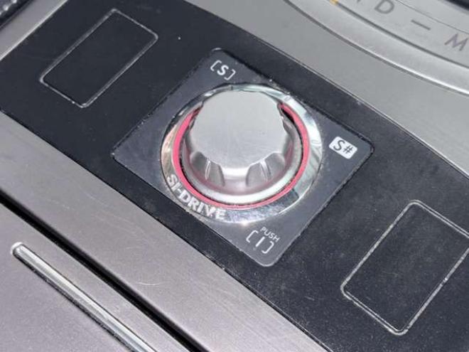 レガシィワゴン2.5 GT アイサイト 4WD　下廻防錆TVナビBカメETCエンスタ 2500