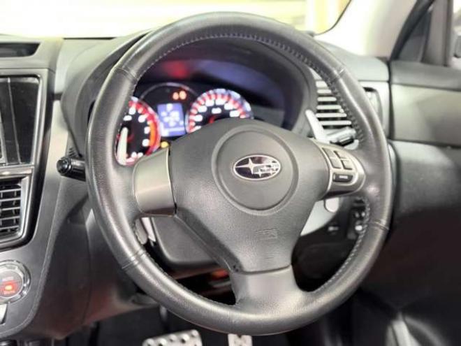 エクシーガ2.0 GT 4WD　防錆塗装4WDムーンルーフスマキーCDエンスタ 2000