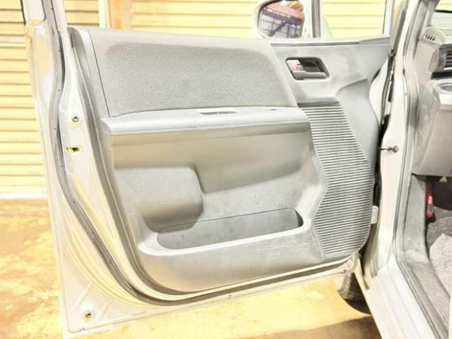 フリードスパイク1.5 C 4WD　防錆塗装4WDキーレスCD 1500