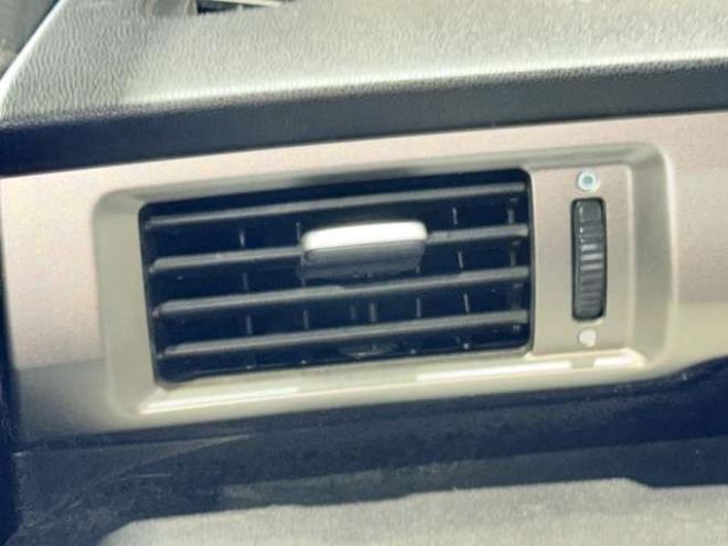 フリードスパイク1.5 G ジャストセレクション 4WD　防錆塗装4WDTVナビETC 1500