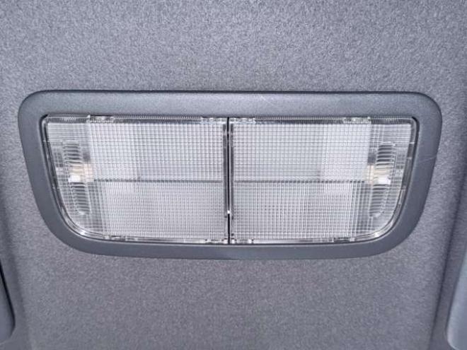 フリードスパイク1.5 G 4WD　防錆塗装4WDTVナビBカメETCエンスタ 1500