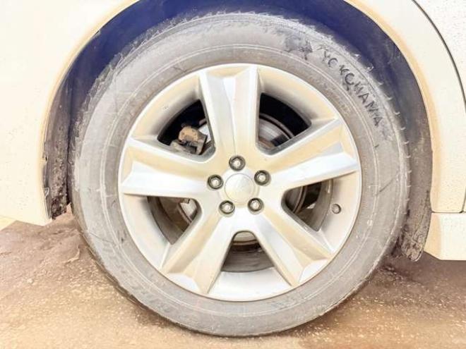 レガシィワゴン2.5 i Sパッケージ リミテッド 4WD　防錆塗装4WDTVナビBカメETC 2500