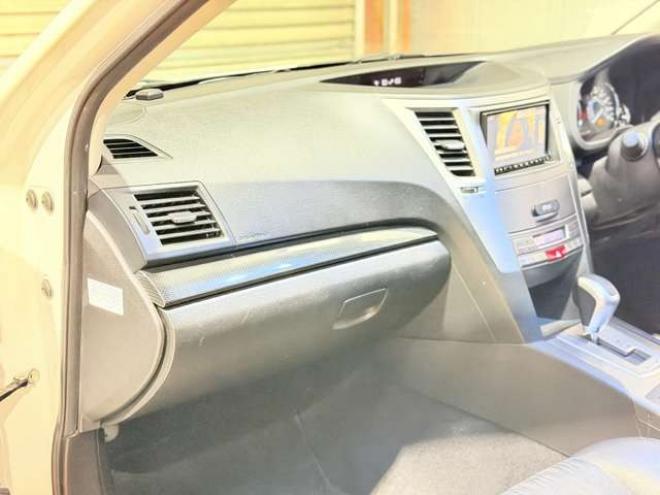 レガシィワゴン2.5 i Sパッケージ リミテッド 4WD　防錆塗装4WDTVナビBカメETC 2500