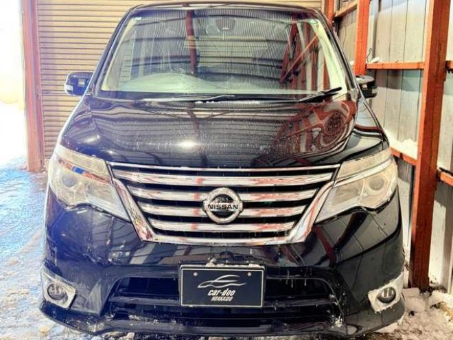 セレナ2.0 ハイウェイスター 4WD　防錆塗装4WDスマキーエンスタ 2000