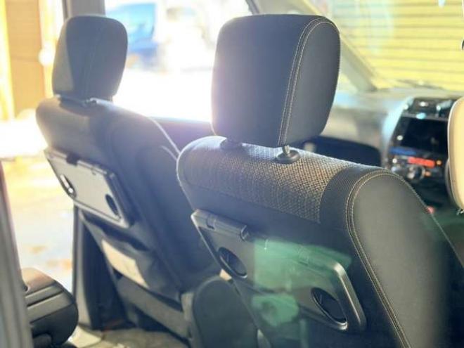 セレナ2.0 ハイウェイスター 4WD　防錆塗装4WDスマキーエンスタ 2000