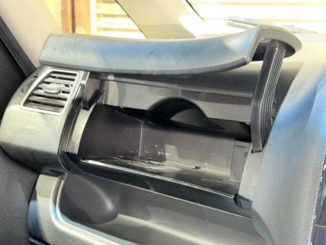 セレナ2.0 ハイウェイスター 4WD　防錆塗装4WDスマキーエンスタ 2000