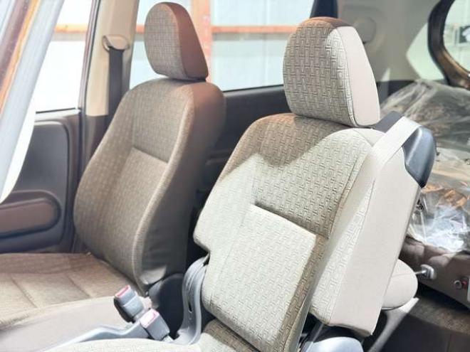 ポルテ1.5 X 4WD　防錆塗装4WDキーレスTVナビBカメエンスタ夏冬タイヤ 1500