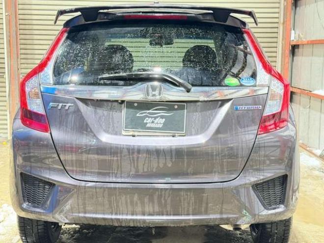 フィット1.5 ハイブリッド Fパッケージ 4WD　防錆塗装4WDTVナビBカメ 1500