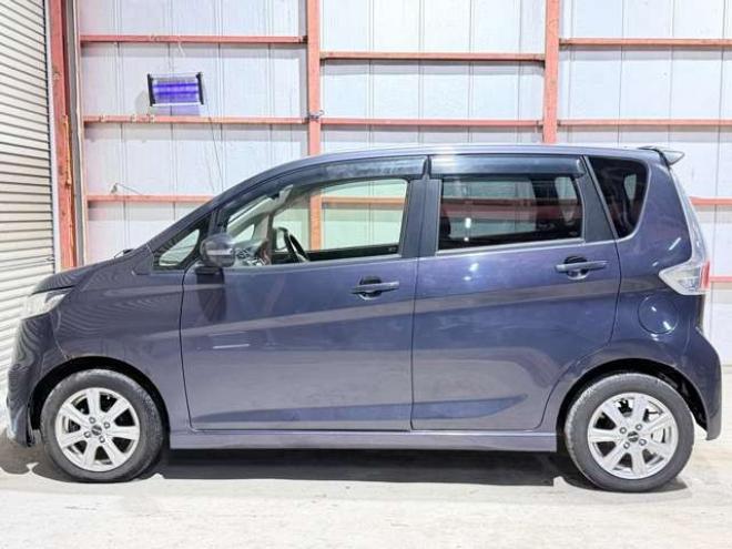 デイズハイウェイスターX Vセレクション +SafetyII 4WD　下廻防錆4WDTVナビBカメ夏冬タイヤ 660