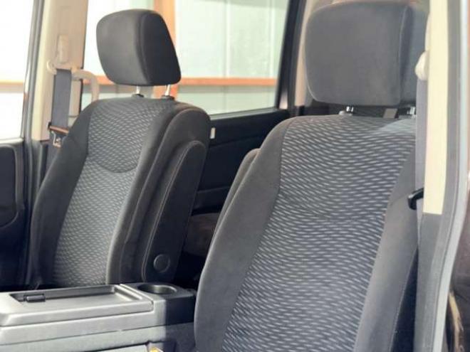 セレナ2.0 20X Vセレクション+Safety 4WD　防錆塗装4WDTVナビBカメETCエンスタ 2000