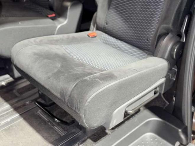 セレナ2.0 20X Vセレクション+Safety 4WD　防錆塗装4WDTVナビBカメETCエンスタ 2000