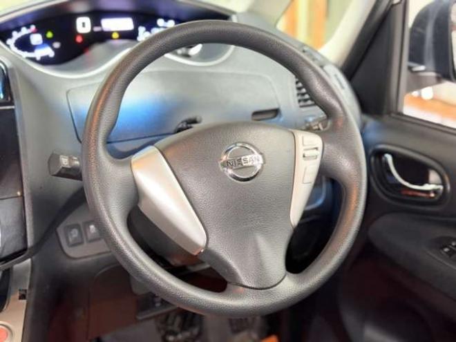 セレナ2.0 20X Vセレクション+Safety 4WD　防錆塗装4WDTVナビBカメETCエンスタ 2000